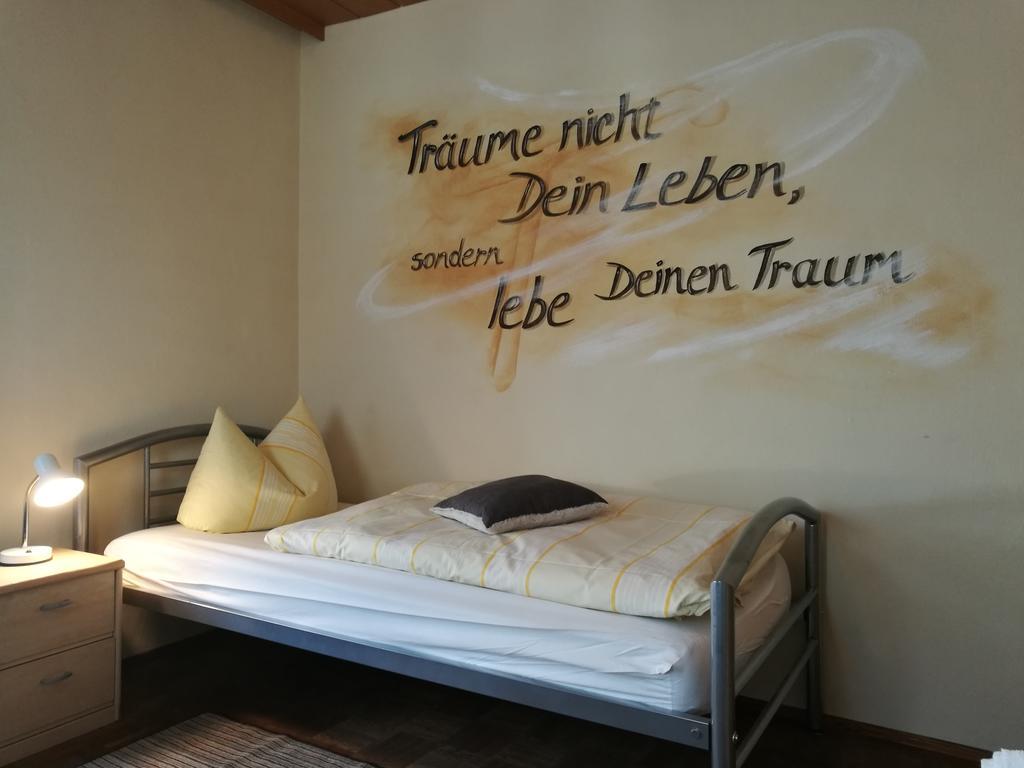Pension Und Restaurant Reck Aulendorf Eksteriør billede