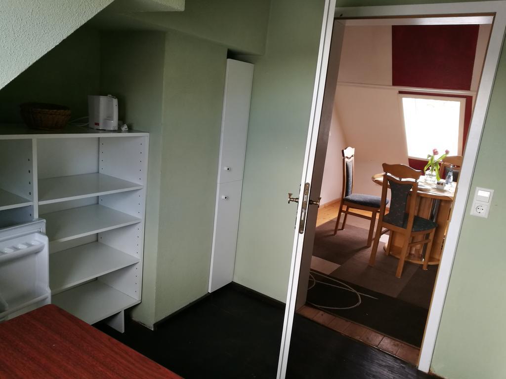 Pension Und Restaurant Reck Aulendorf Eksteriør billede