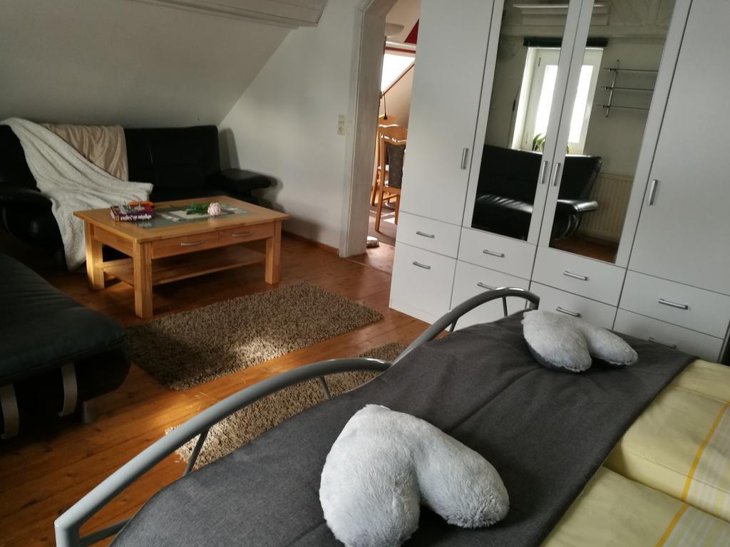 Pension Und Restaurant Reck Aulendorf Eksteriør billede