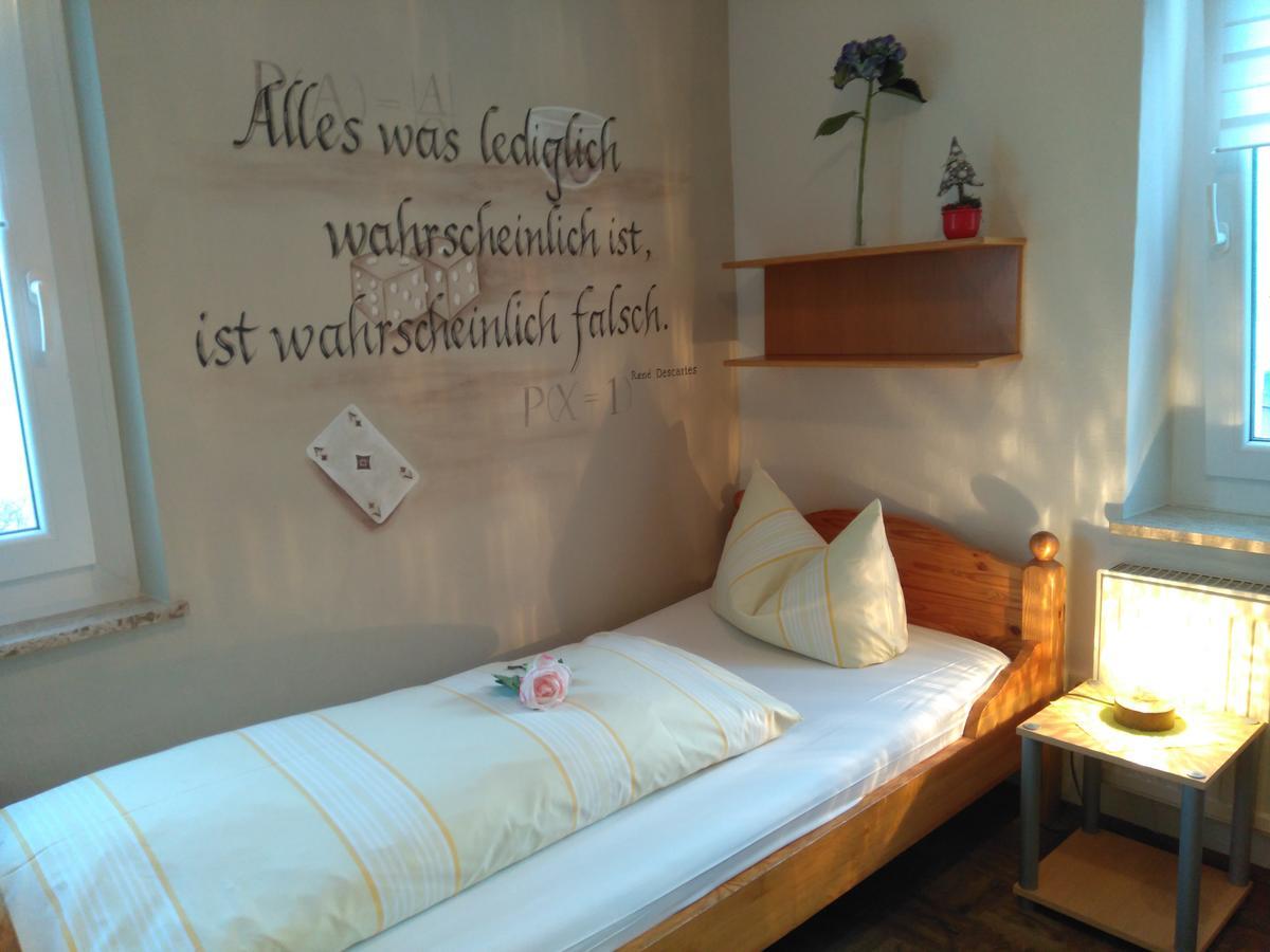 Pension Und Restaurant Reck Aulendorf Eksteriør billede