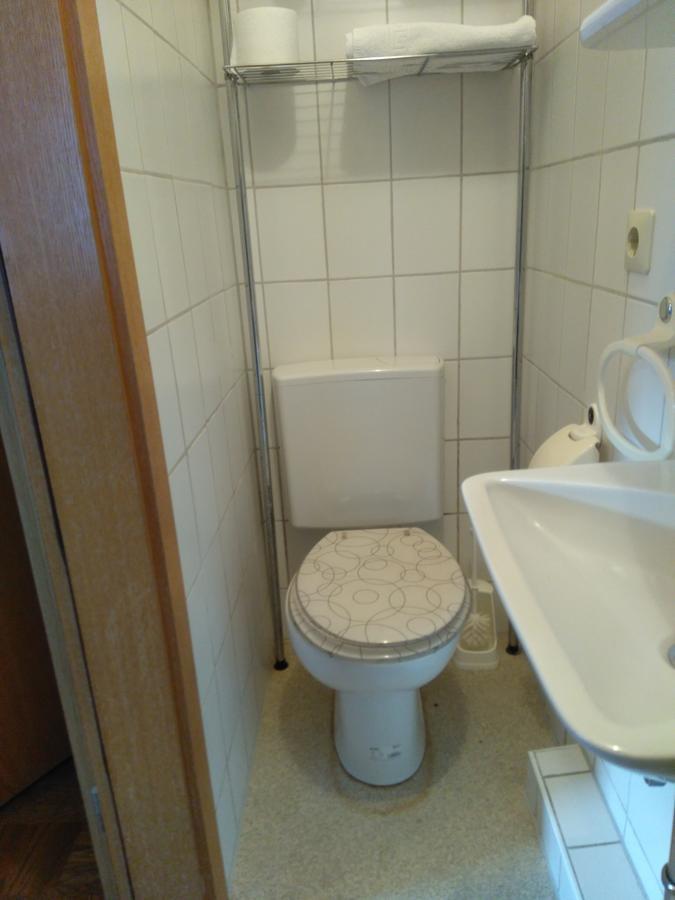 Pension Und Restaurant Reck Aulendorf Eksteriør billede